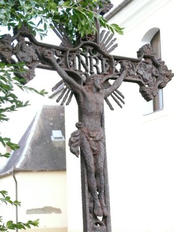 View larger image View larger image