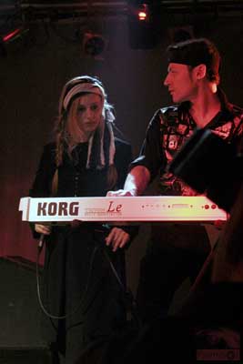 View larger image View larger image