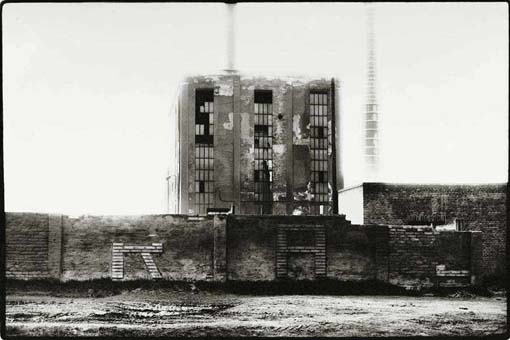 View larger image View larger image