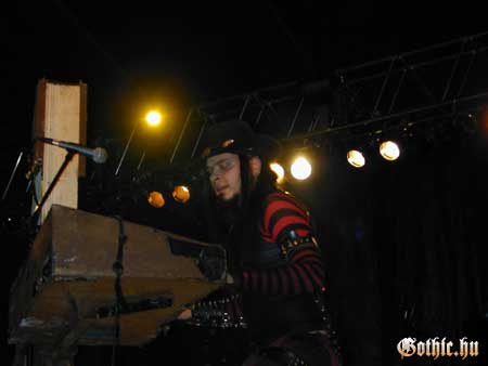 View larger image View larger image