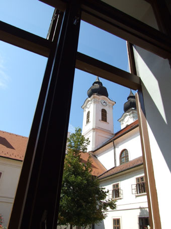 View larger image View larger image