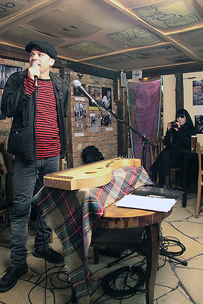 View larger image View larger image